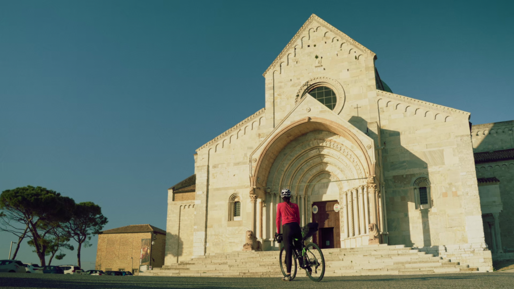 docufilm marche bicicletta